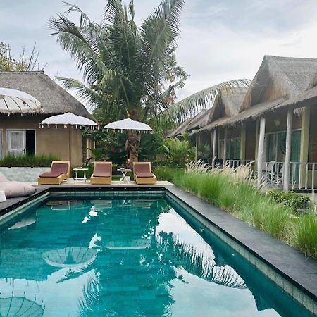 นูซา มาเจสตี์ Hotel Batununggul ภายนอก รูปภาพ