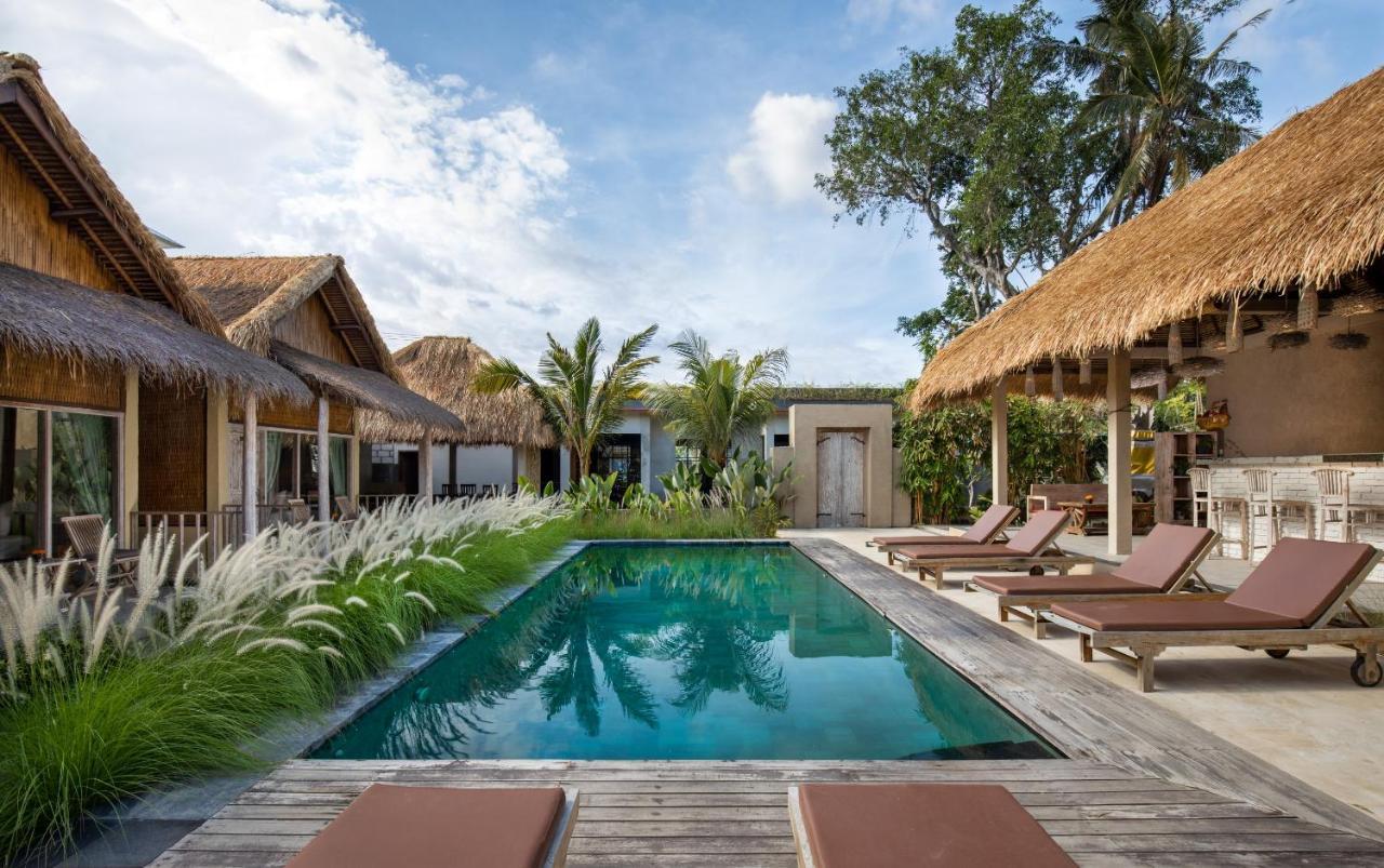 นูซา มาเจสตี์ Hotel Batununggul ภายนอก รูปภาพ