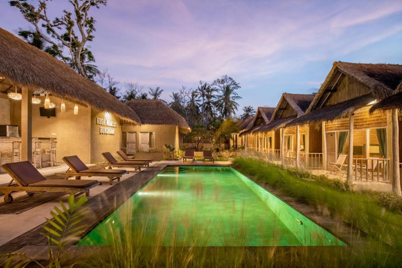 นูซา มาเจสตี์ Hotel Batununggul ภายนอก รูปภาพ