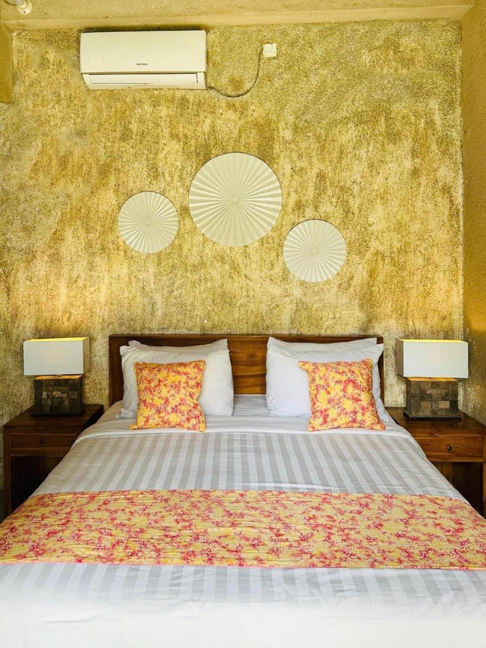นูซา มาเจสตี์ Hotel Batununggul ภายนอก รูปภาพ